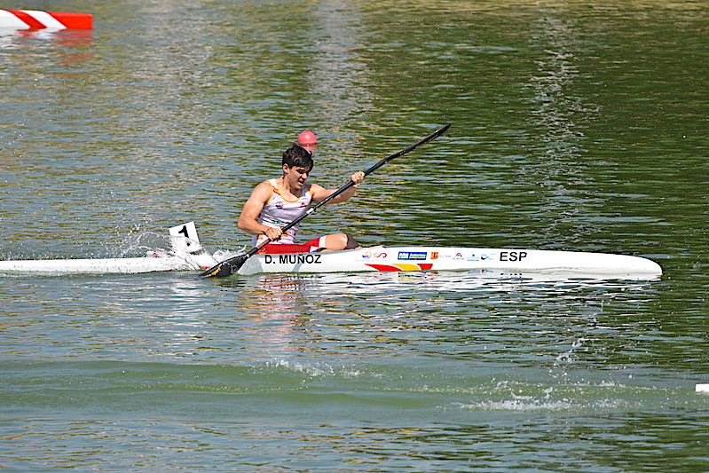 Archivo:2024 ICF Junior And U23 Canoe Sprint World Championships L.jpg