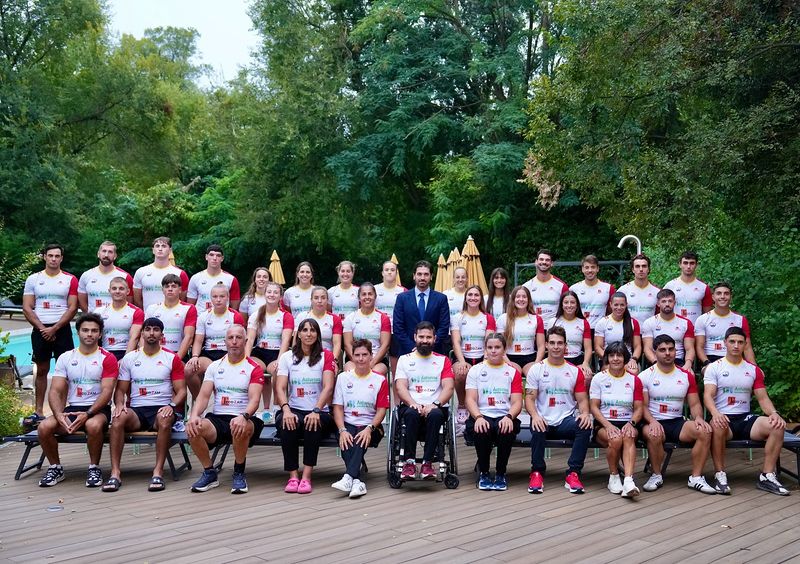 Archivo:2025 ICF Canoe Sprint World Championships EQUIPO.jpeg