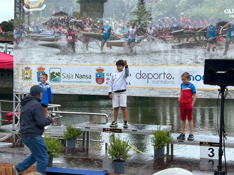 Archivo:XXXVI Regata Santos Mártires A.jpg