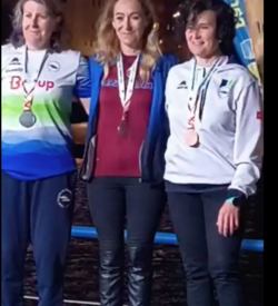 LV Campeonato de España de Invierno 304-315 MEDALLA.png