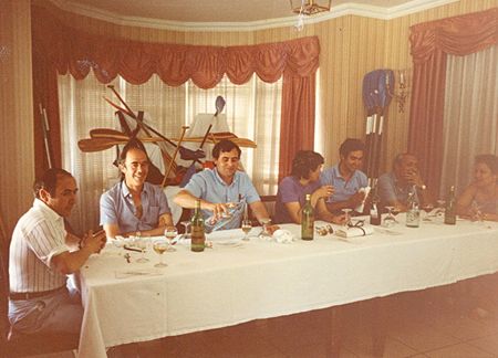 MESA PRESIDENCIAL RAPEL 1982.jpg