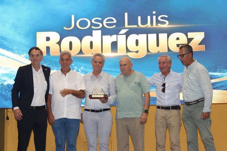 World Tour 50º Aniversario AS.JPG