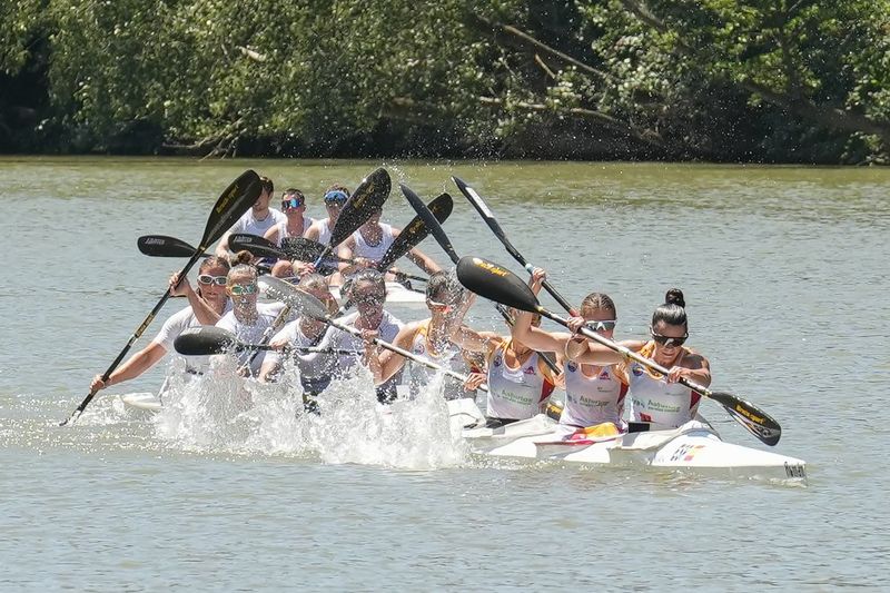 Archivo:XXV Trofeo Internacional K4 "Ciudad de ValladolidB.jpeg