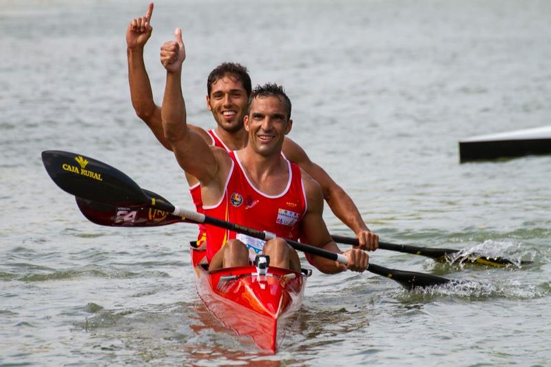 Archivo:CAMEPONAES SENIOR K-2 ROMA 2012.jpg