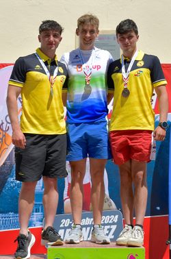 Cto-ESP-Medio-Maraton-2024-PODIUM 377.JPG