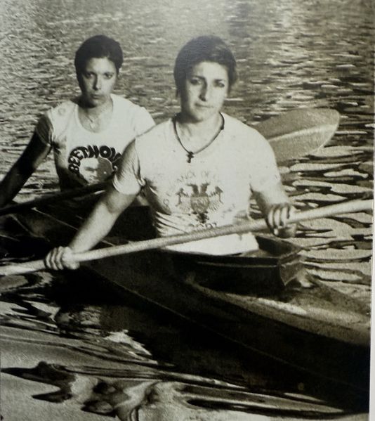 Archivo:Mercedes y Pilar Osa del Helios.JPG