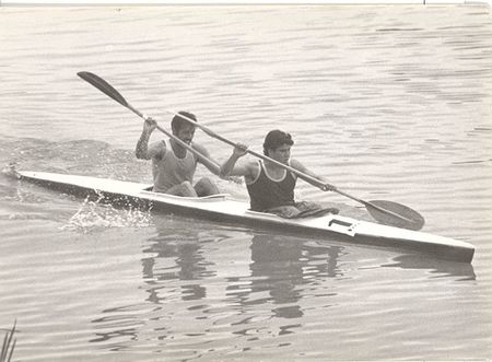 SALAMANCA 1976 TORMES J.COBOS-A. VERA 1º EN K-2 JUNIOR.jpg