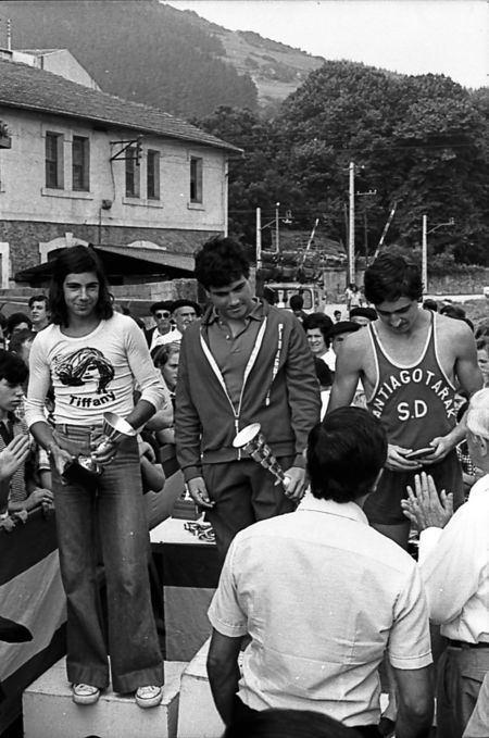 Cobos Guernica 1974.jpg