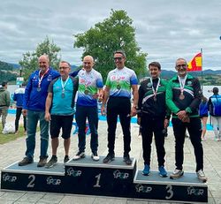 XXVIII Campeonato de España de Maratón Master podium.jpg
