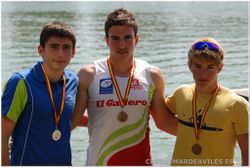 MEDALLA 256-2011.jpg