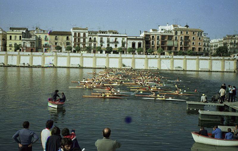 Archivo:Sevilla1981071220110005.jpg