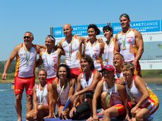 Cepas en K-4 del ICF Canoe Marathon Masters World Cup 2018B.jpg