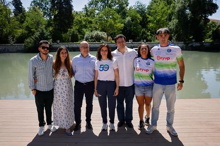VISITA PRESIDENTA AYUSO CLUB 2026 A.jpg