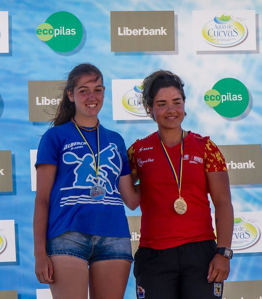 Archivo:María Rojo 2ª C1 junior Sella 2016 A.jpg