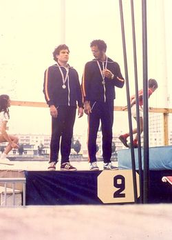 PODIUM VICHY 1977.jpg