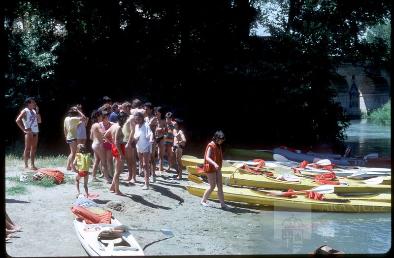 Archivo:RAPEL 1991 04400012018.jpg