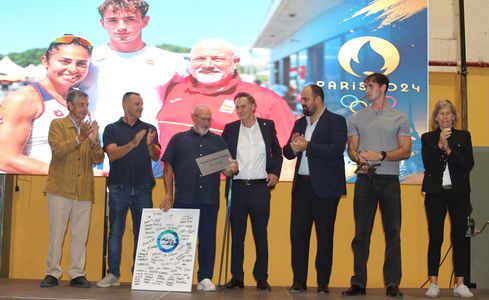 World Tour 50º Aniversario AO.JPG