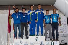 466-MEDIA MARATON 2018PODIUM.jpg