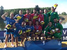 Medalla K-4 Enrique Campeonato del Mundo Universitario.jpg