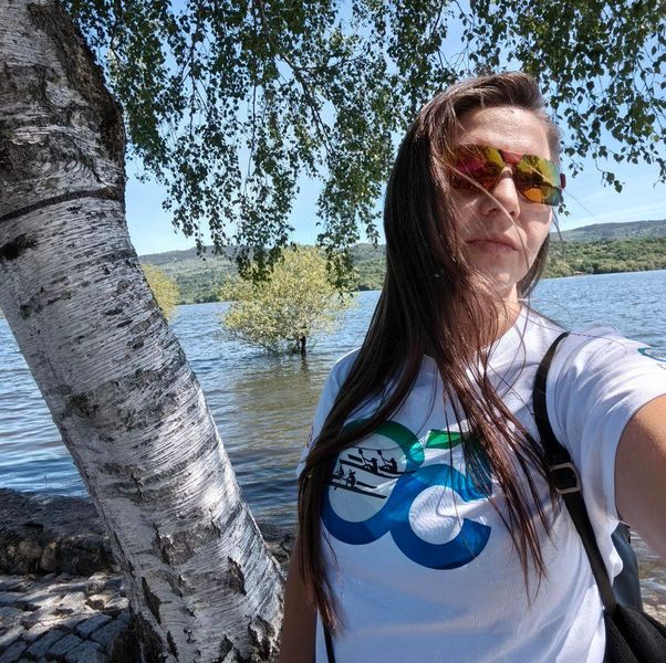 Archivo:Alexandra Nistor G..jpg