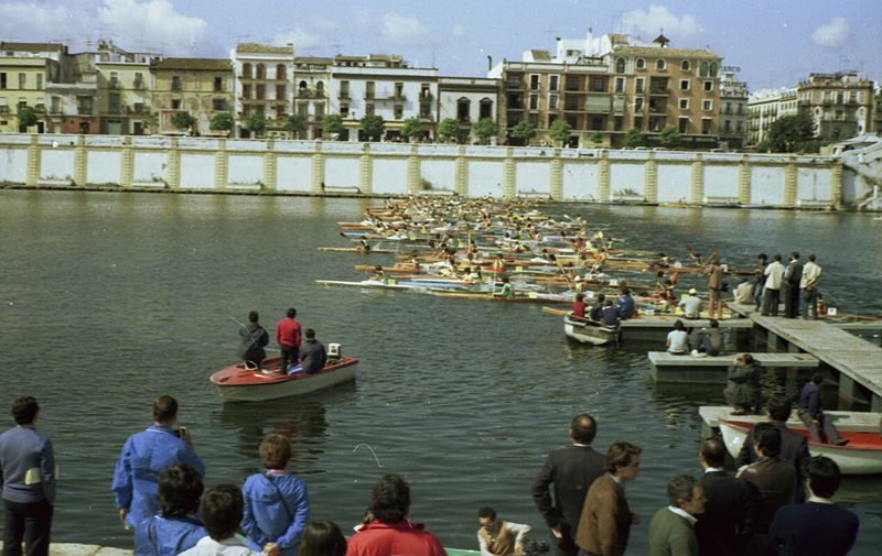 Archivo:Sevilla1981091220110011.jpg