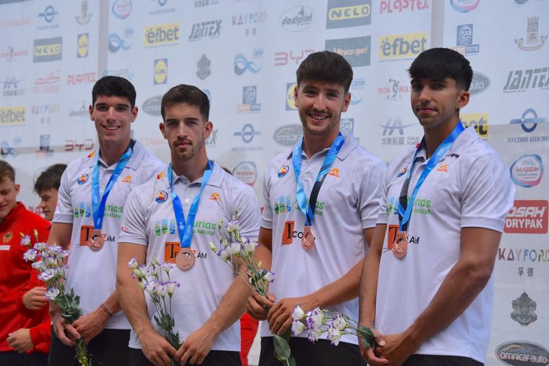 Archivo:2024 ICF Junior And U23 Canoe Sprint World Championships F.jpg