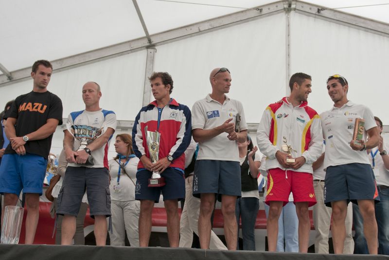 Archivo:Vencedores K1 Sella 2012.jpg