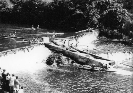 Presa en Descenso Internacional del Rio Bidasoa 1975.jpg
