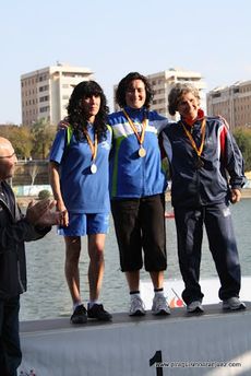 C.E. SEVILLA 2012-DAMAS VET.JPG