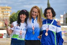 C. ESPAÑA SEVILLA 2023 PODIUM VET B.jpg