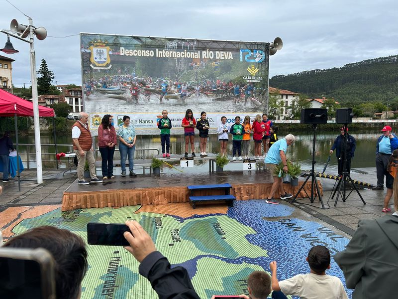 Archivo:XXXVI Regata Santos Mártires B.jpg
