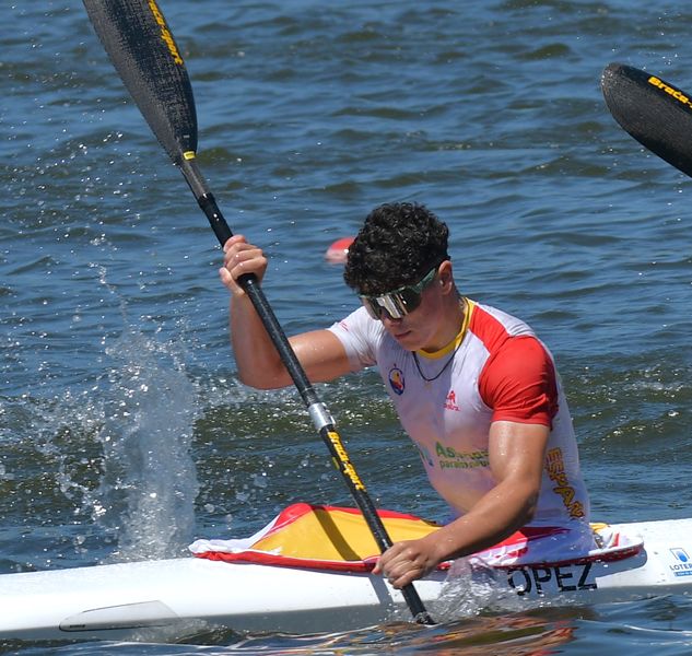 Archivo:2025 ICF Junior And U23 Canoe Sprint World Championships P.JPG