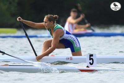 128 MUJERES JUVENIL C-1 500M.jpg